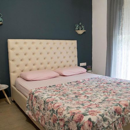 The Sunlight Home Ираклио Екстериор снимка